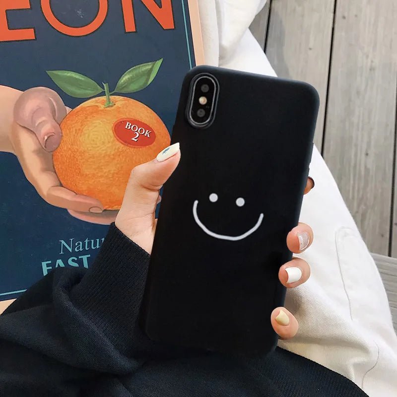 Fashion Simple Smile Face Couple Case for iPhone 14 Pro 13 XS MAX XR X SE2 7 11 12 14Plus Black White Soft Silicone Phone Cover - getallfun